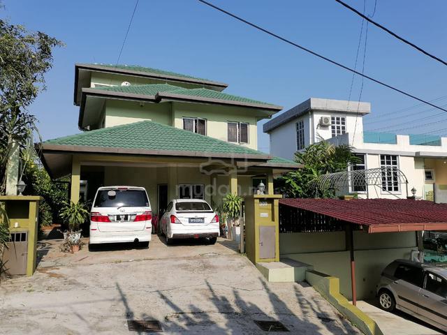 Bungalow House in Tasik Permai, Ampang for Rent 1