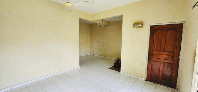 (CORNER LOT) 2 Storey Terrace Taman Alamanda, Senawang 1