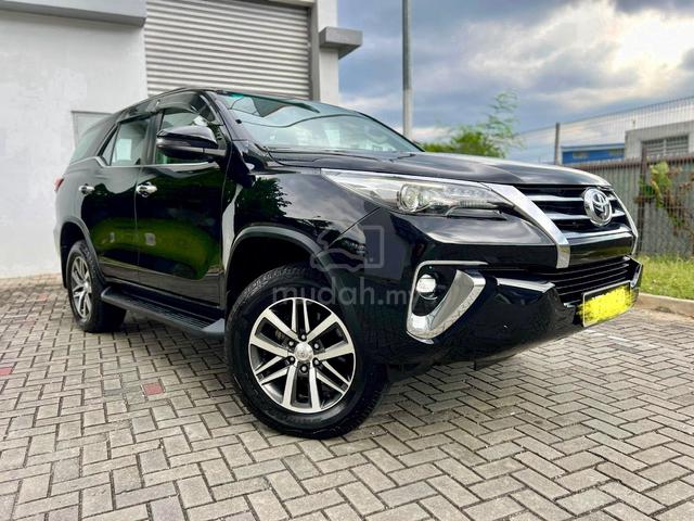 Toyota FORTUNER SRZ 2.7L (A) 78,900km Year 2020 - 1