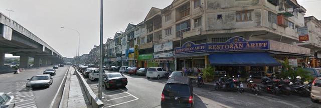 Corner Shop For Rent (Q1414) 1