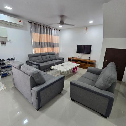 DOUBLE STOREY TERRACE FOR RENT At BDC SARADISE KUCHING 1