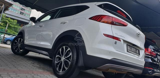 Hyundai TUCSON 2.0 ELEGANCE Original Premium White - 2