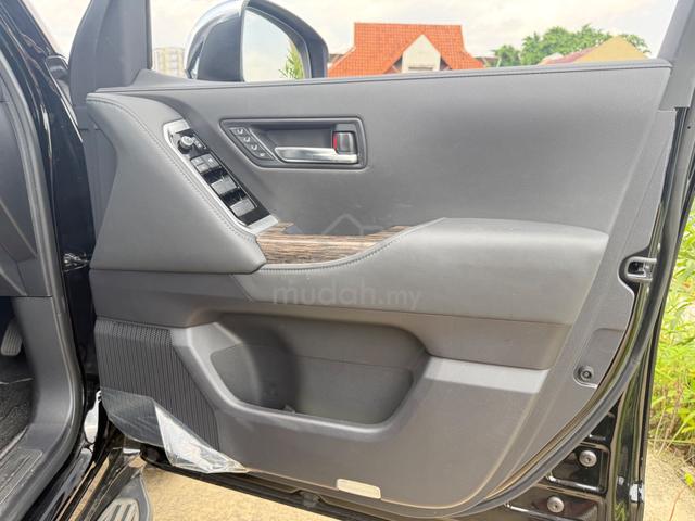 Full Blk, Rear TV, 2023 Toyota LANDCRUISER 3.5 ZX - 5