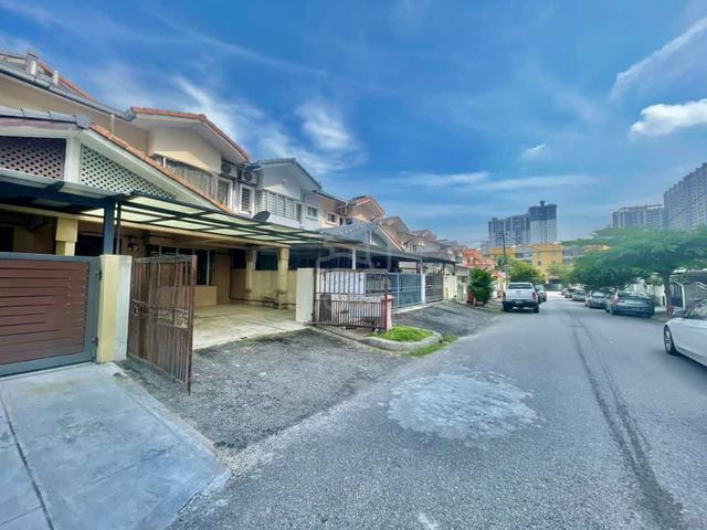 NON BUMI LOT ⭐ Double Storey Kelana Idaman Ara Damansara Pj 1