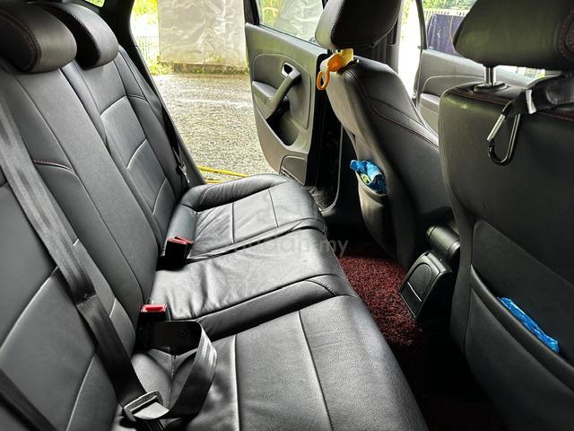 Volkswagen POLO 1.4 GTi TSI (CBU) (A) Direct Owner - 4