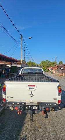 2010 Mitsubishi TRITON 2.5 STANDARD FACELIFT (M) - 4