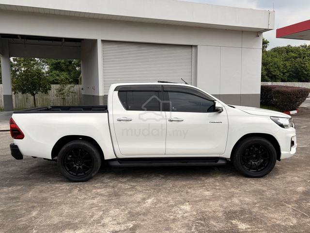 2019 Toyota HILUX 2.4 L-EDITION FACELIFT (A) - 3