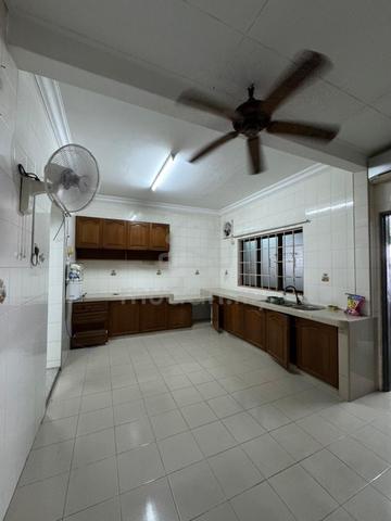 DIRECT OWNER KL Sri Petaling 2.5-Storey Terraced House For Rent 1