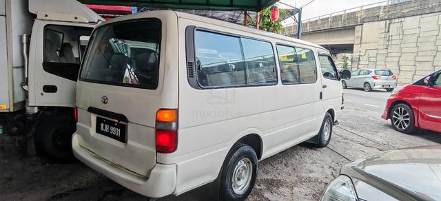 Toyota hiace 2.4 Diesel Window Full seat Acc Free - 4