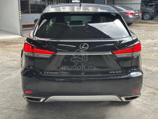 2022 Lexus RX300 VL SR HUD BSM R-TV & R-E/SEAT 5A - 4