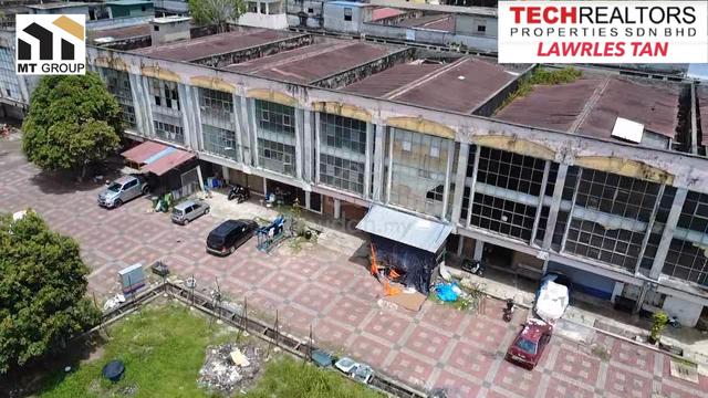 GOOD CONDITION / NO BIRDNEST Bandar Putra Kulim 3-Storey Shoplot 1