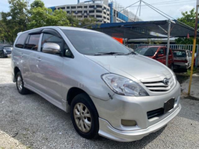 2011 Toyota INNOVA 2.0 E (A) - 5