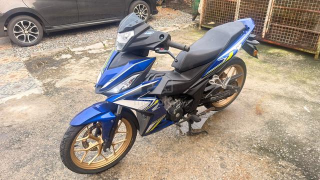 Used Rs150r for sell - photo 4 of 6