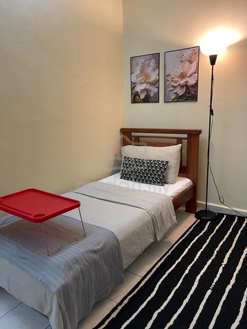 No Deposit | Lelaki | Prima Setapak Condominium|Bilik Medium 1