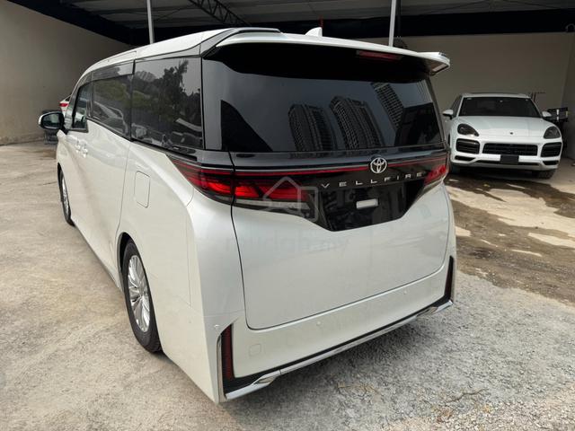 2023 Toyota VELLFIRE 2.4 Z PREMIER BLACK INTERIORR - 3