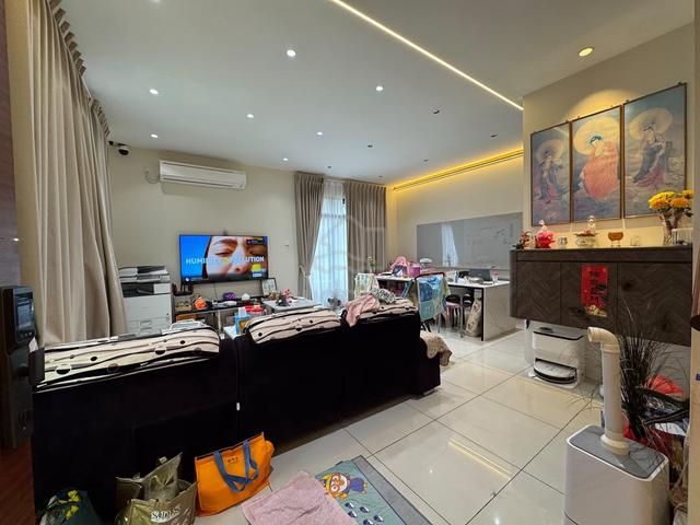 Kulai Lagenda Crystal Double Storey Cluster Corner  For Sales 1