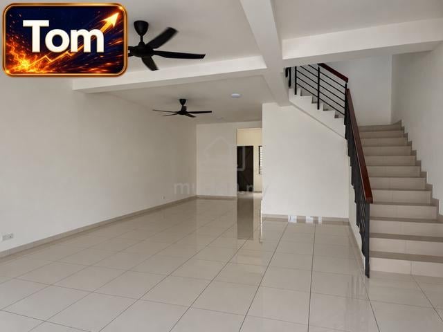 Long Car Porch| Taman Jasa Intan Alma For Rent | 2-Storey Terrace 1