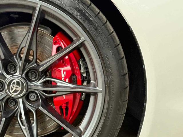 2024 Toyota Supra 3.0 Manual 2520KM . BROWN SEAT . - 3