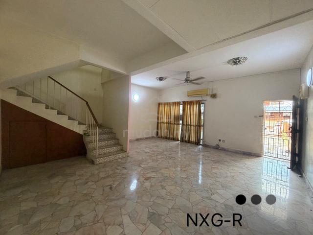 BELOW MARKET !! 20x75 4R3B Taman Gembira Double Storey House Klang 1