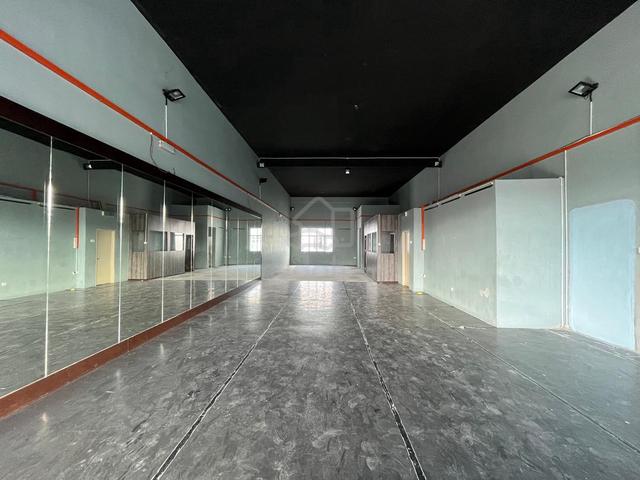 First Floor Shoplot For Rent at Tandop ( Near Alor Setar Mall ) 1