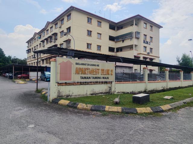 Apartment Taman Taming Maju 1
