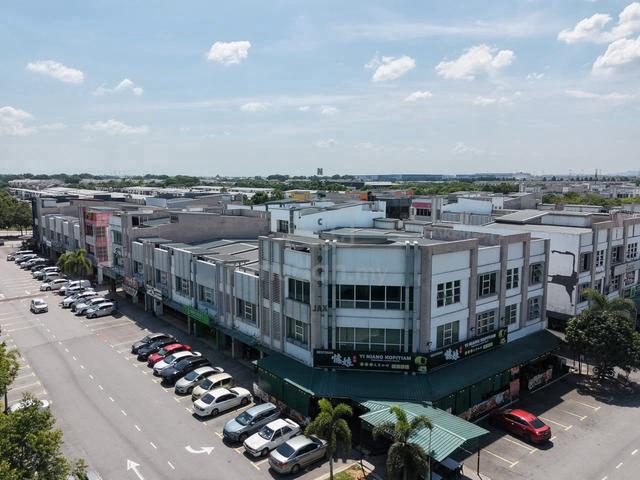 FACING FIELD!! Eleven Avenue Bandar Bukit Raja Klang Ground 1