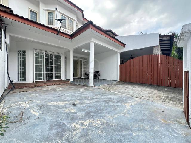 BELOW MARKET REFURBISHED Double Storey Jalan Paladium Sekyen 7 1