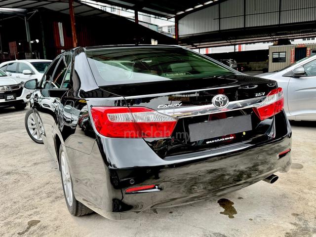 Toyota CAMRY V 2.5AT 2014 - 2