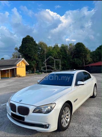 2012 Bmw 7 SERIES 3.0 30LI (CBU) F02 (A) - 1