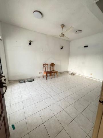 USJ 13 Subang Jaya Double Storey House 3r2b 1