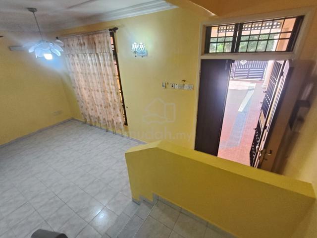 unblock all race seri alan jalan bukit 16 partial furnished supersize 1