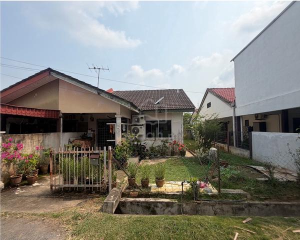 Semi D Inderapura ( super luas murah) 1
