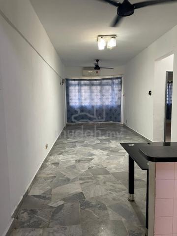 Vista Seri Putra Apartments 1