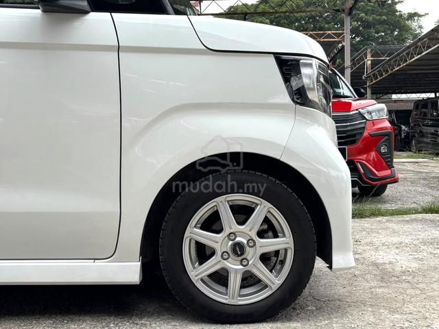 Honda N BOX 0.7 CUSTOM L TURBO E Brake Facelift - 5