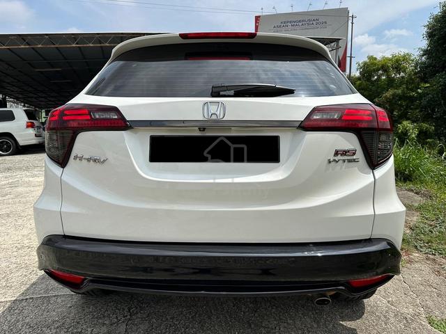 Honda HR-V 1.8 RS (A) F/WARRANTY FU/LOAN WHITE INT - 4