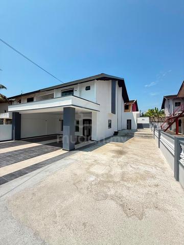Semi-D 5 Bedroom For Rent | Taman Air Biru, Pasir Gudang 1