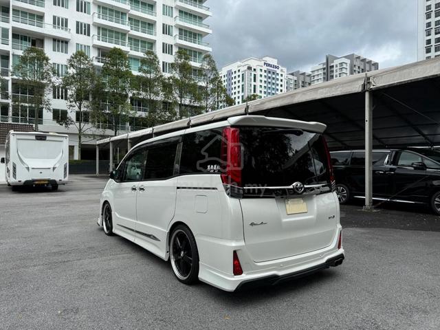 2020 Toyota NOAH 2.0 WXB (A) - 4