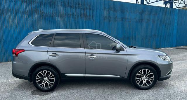 2016 Mitsubishi OUTLANDER 2.4 FACELIFT FULL SPEC - 4