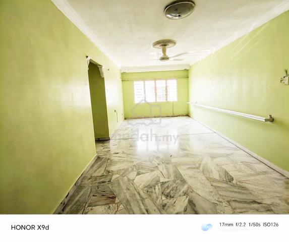 Putra Permai Block B 1