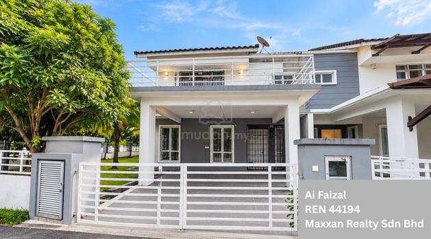 CORNER UNIT 2 Storey Semi D Saujana Villa Kajang 1