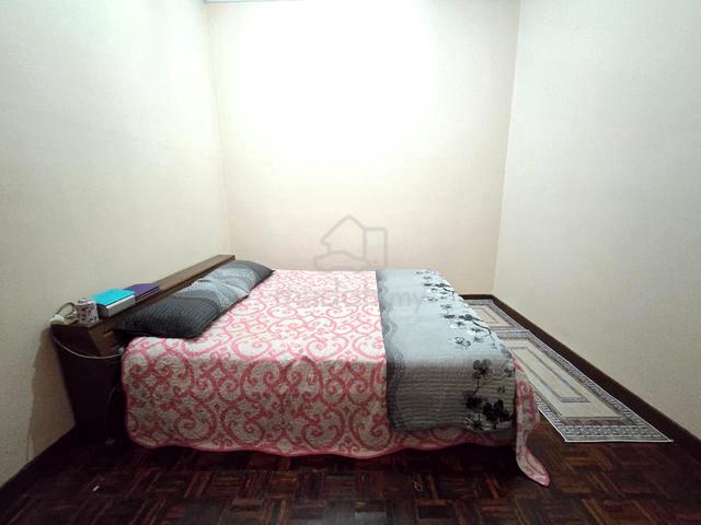 Corner Lot Double Storey House Bangi Golf Resort Bandar Baru Bangi 2