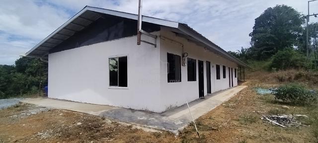 Rumah Sewa Batu 28 Jalan Bintulu Miri 1