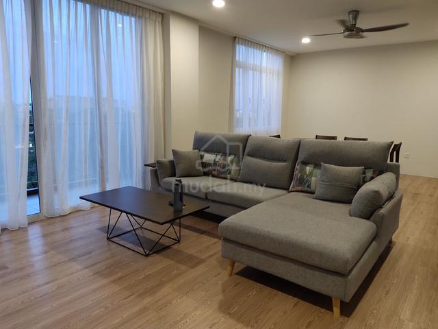 McKenzie Avenue 1