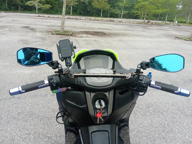 YAMAHA nmax - photo 3 of 10