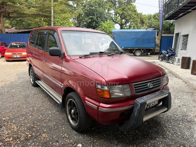 Toyota UNSER 1.8 GLI (M) 1999 CUNN - 1