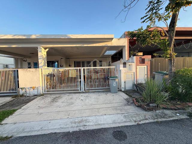Single Storey Taman Tiara Sendayan Seremban 1
