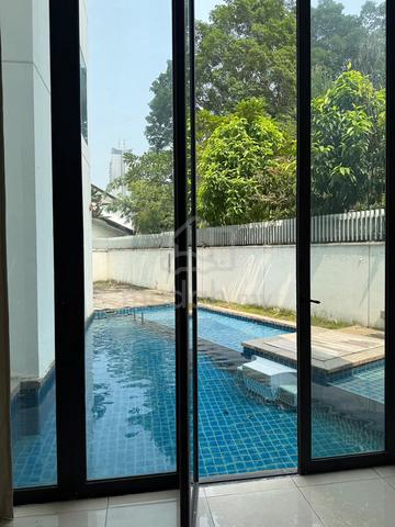 Multi-Level Detached Property With Private Pool🔥🔥Office Space 1