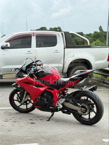 2021 Honda CBR250rr - photo 2 of 10