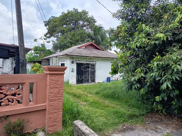 Rumah Lot Banglo 1