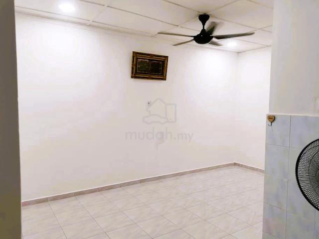 FULL LOAN Single Storey Semi D Taman Air Manis Sabak Bernam Selangor 3